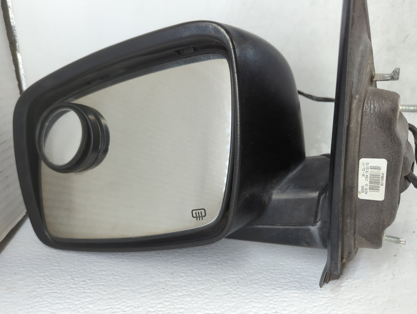 2011 Dodge Journey Driver Side View Mirror - Left Door Mirror OEM Used - Oemusedautoparts1.com