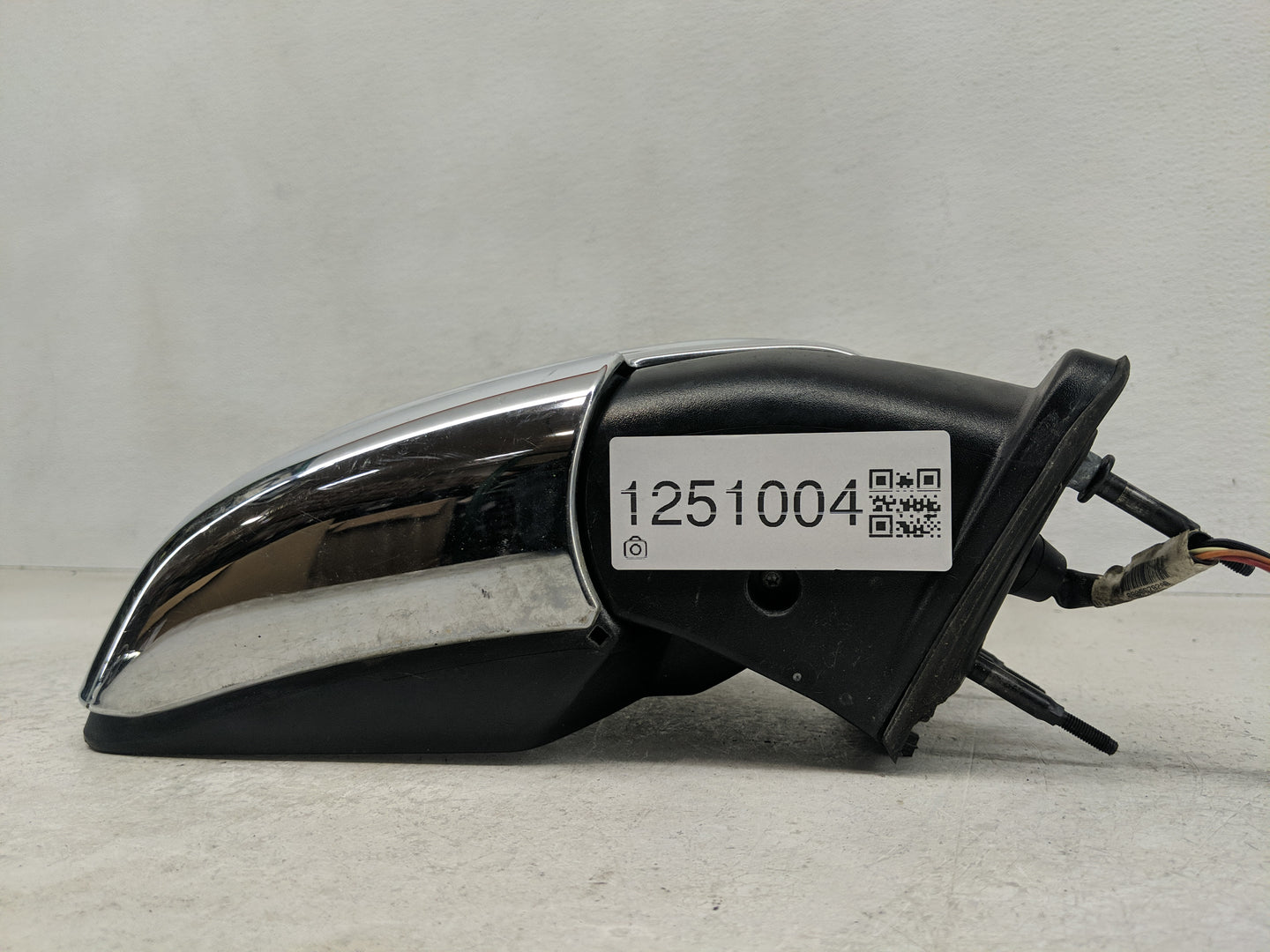 2010-2011 Dodge Nitro Side Mirror Replacement Passenger Right View Door Mirror Fits Fits 2010 2011 OEM Used Auto Parts - Oem