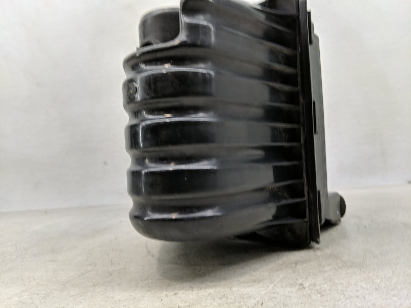 2007-2011 Dodge Nitro Air Cleaner Intake-duct Hose Tube - Oemusedautoparts1.com