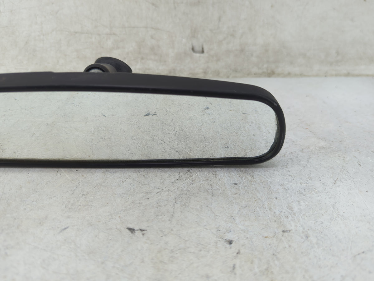 2011 Dodge Nitro Interior Rear View Mirror Replacement OEM P/N:E8011581 MODEL 210 Fits OEM Used Auto Parts - Oemusedautopart
