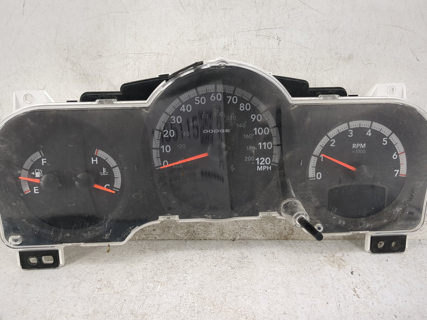 2011 Dodge Nitro Instrument Cluster Speedometer Gauges P/N:05172960AC CR-0037-421-M0-CC Miles: Fits OEM Used Auto Parts - Oe