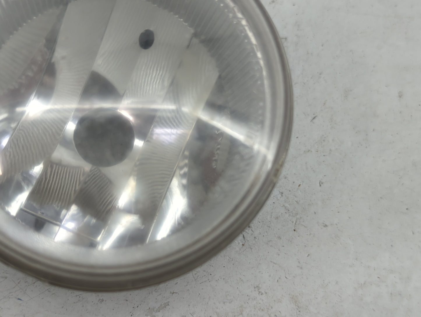 2010-2011 Dodge Nitro Passenger Right Oem Fog Light Lamp Black - Oemusedautoparts1.com