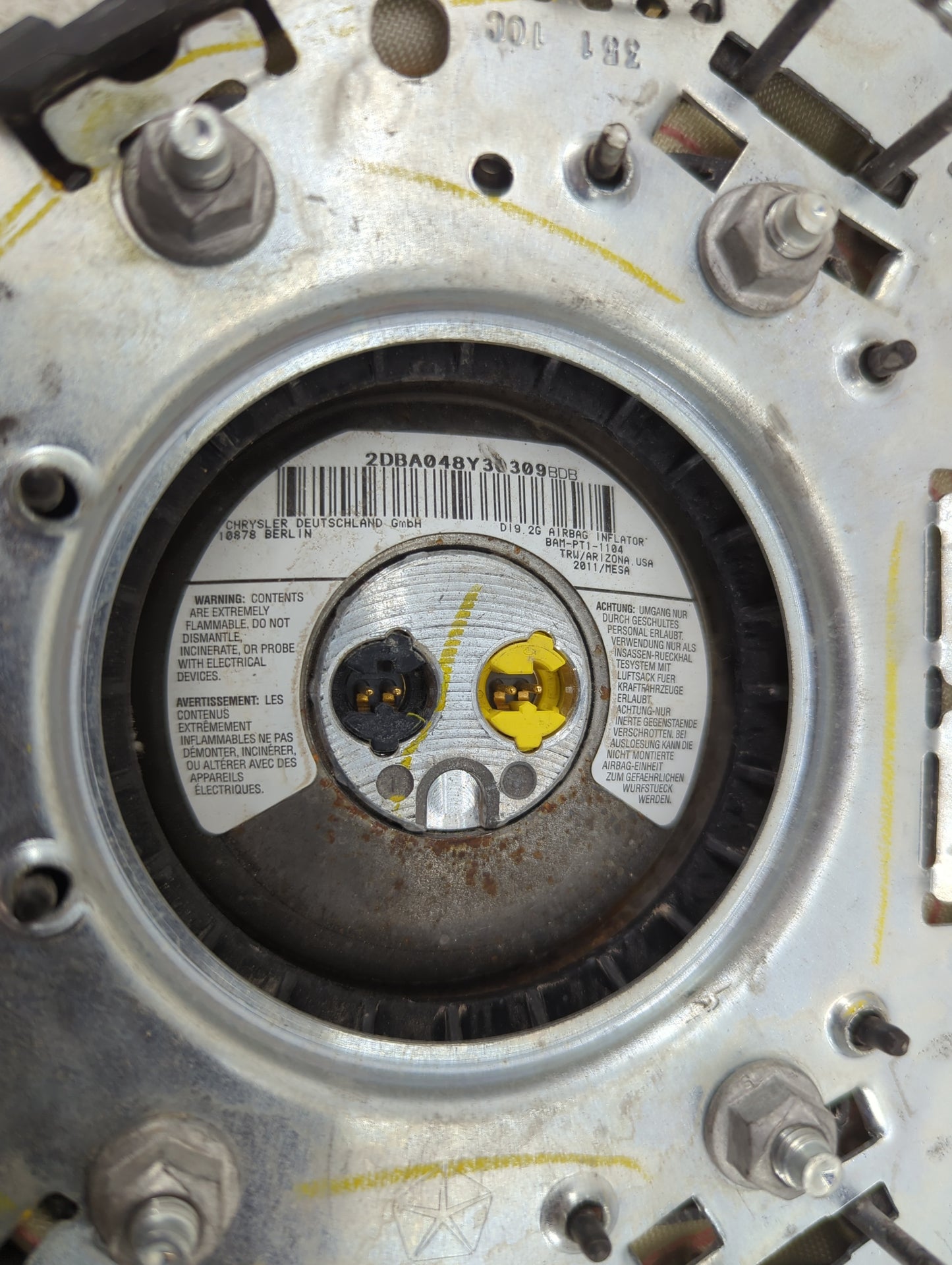 2010-2011 Dodge Nitro Air Bag Driver Left Steering Wheel Mounted 1465933 - Oemusedautoparts1.com