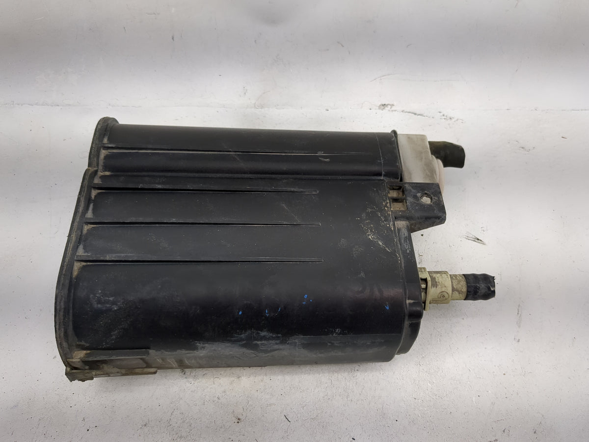 2011 Dodge Nitro Fuel Vapor Charcoal Canister - Oemusedautoparts1.com
