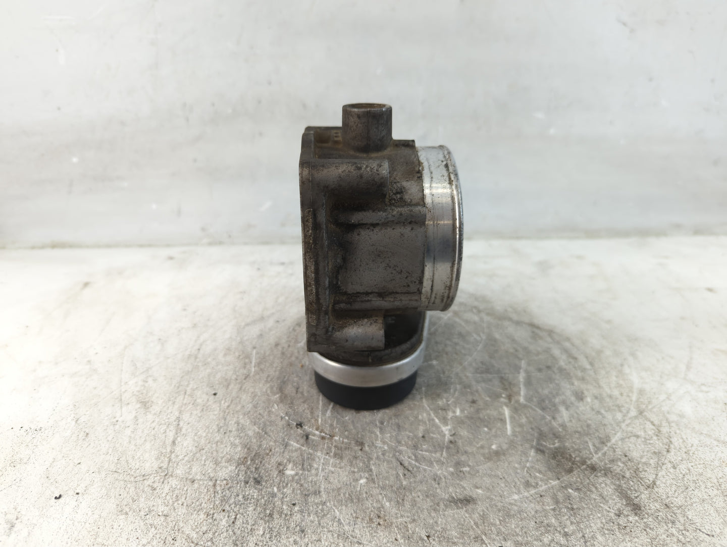 2011 Dodge Ram 1500 Throttle Body P/N:53032801AC Fits Fits 2008 2009 2010 2012 2013 OEM Used Auto Parts - Oemusedautoparts1.
