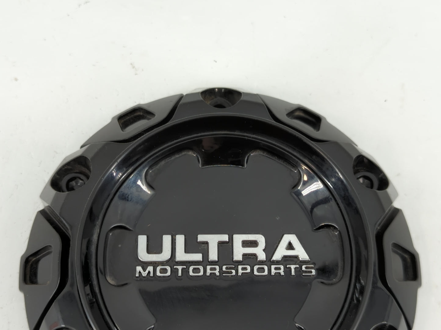 2011 Dodge Ram 1500 Center Cap Oem 1075093 - Oemusedautoparts1.com