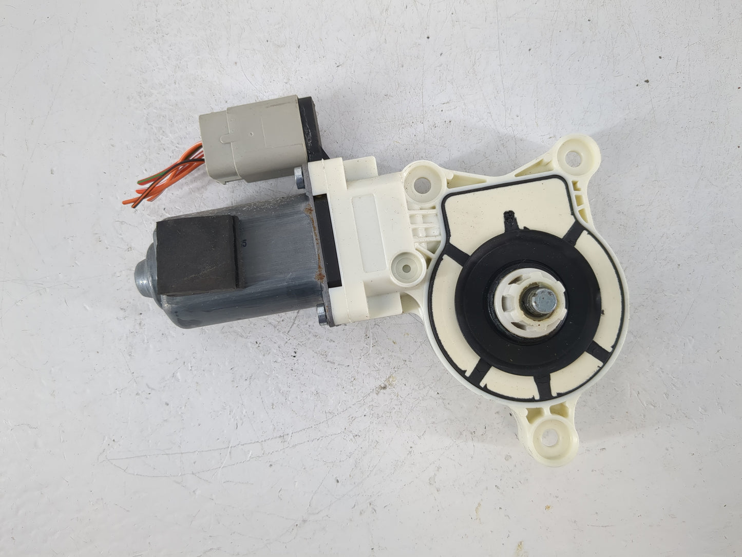 Dodge Ram 1500 Driver Front Left Power Window Motor - Oemusedautoparts1.com