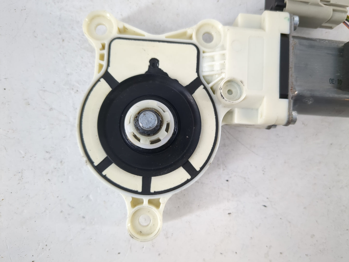 Dodge Ram 1500 Passenger Front Right Power Window Motor - Oemusedautoparts1.com