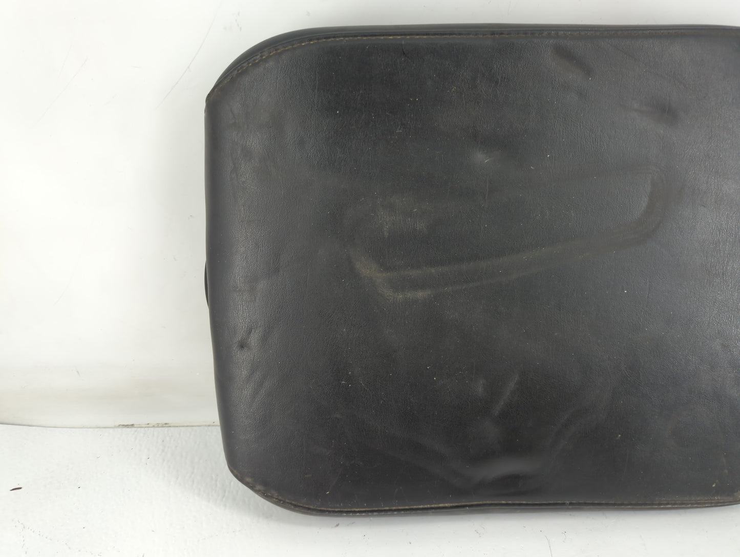 2011 Dodge Ram 1500 Center Console Armrest Cover Lid P/N:020 10 10 Fits OEM Used Auto Parts - Oemusedautoparts1.com