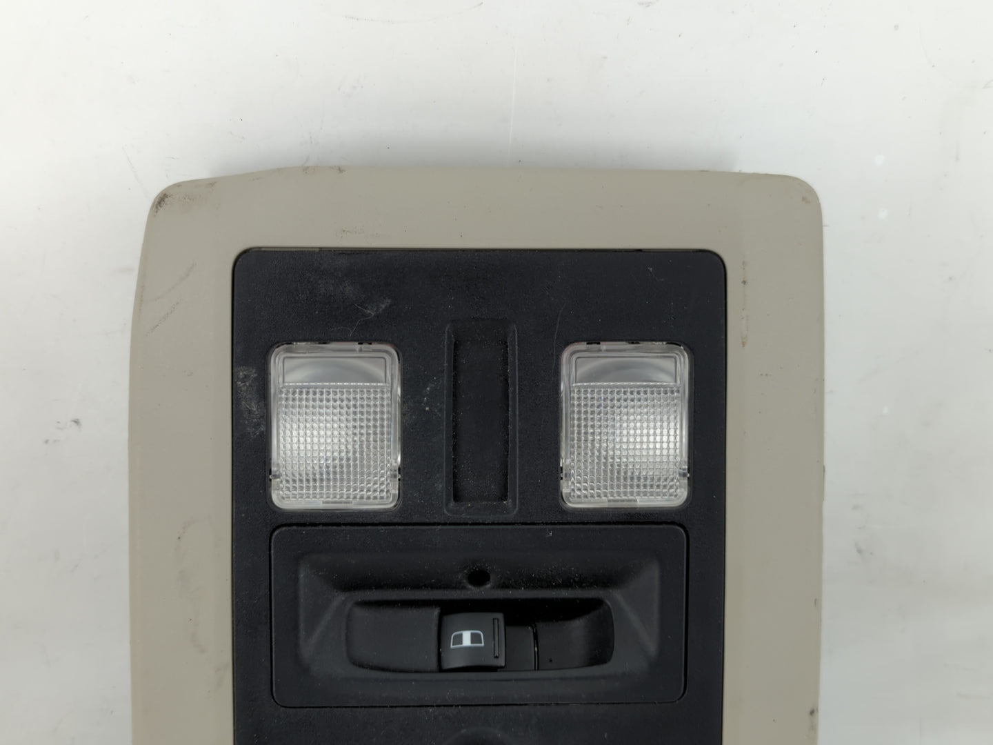 Dodge Ram 1500 Overhead Roof Console Interior Dome Light - Oemusedautoparts1.com