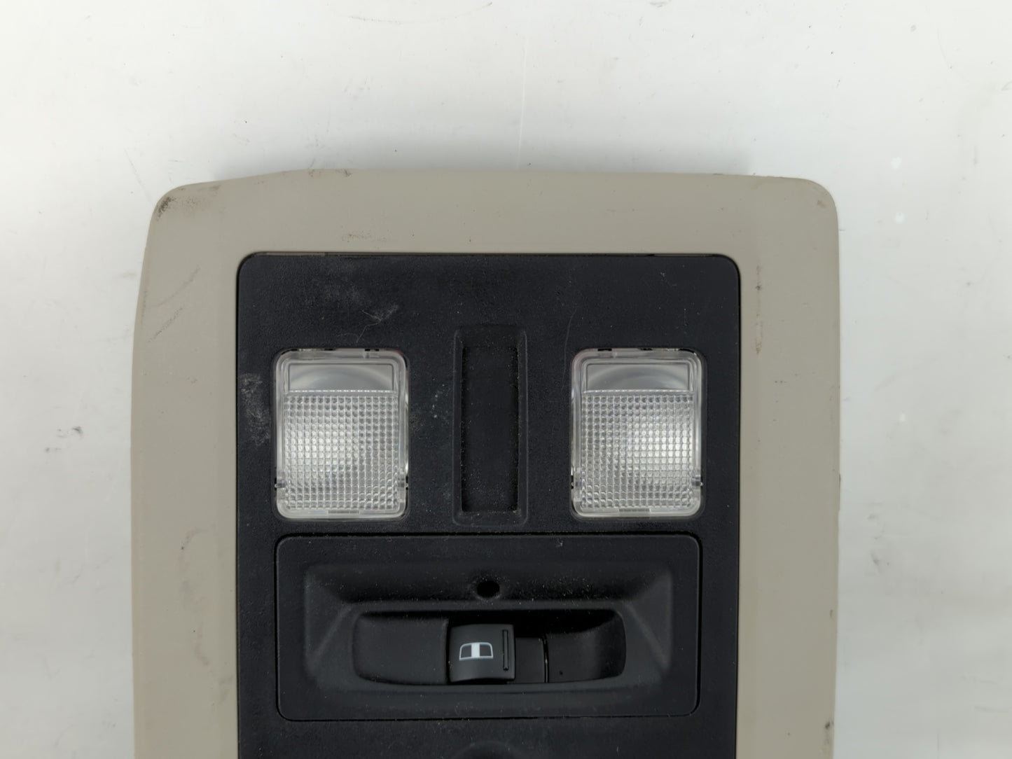 Dodge Ram 1500 Overhead Roof Console Interior Dome Light - Oemusedautoparts1.com