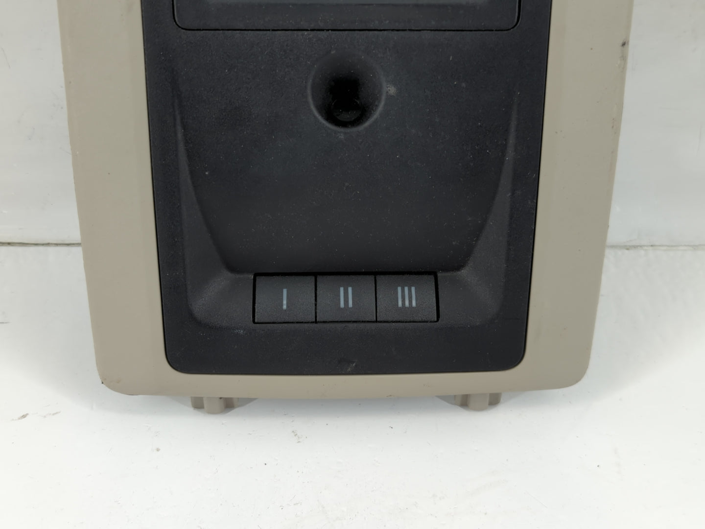 Dodge Ram 1500 Overhead Roof Console Interior Dome Light - Oemusedautoparts1.com