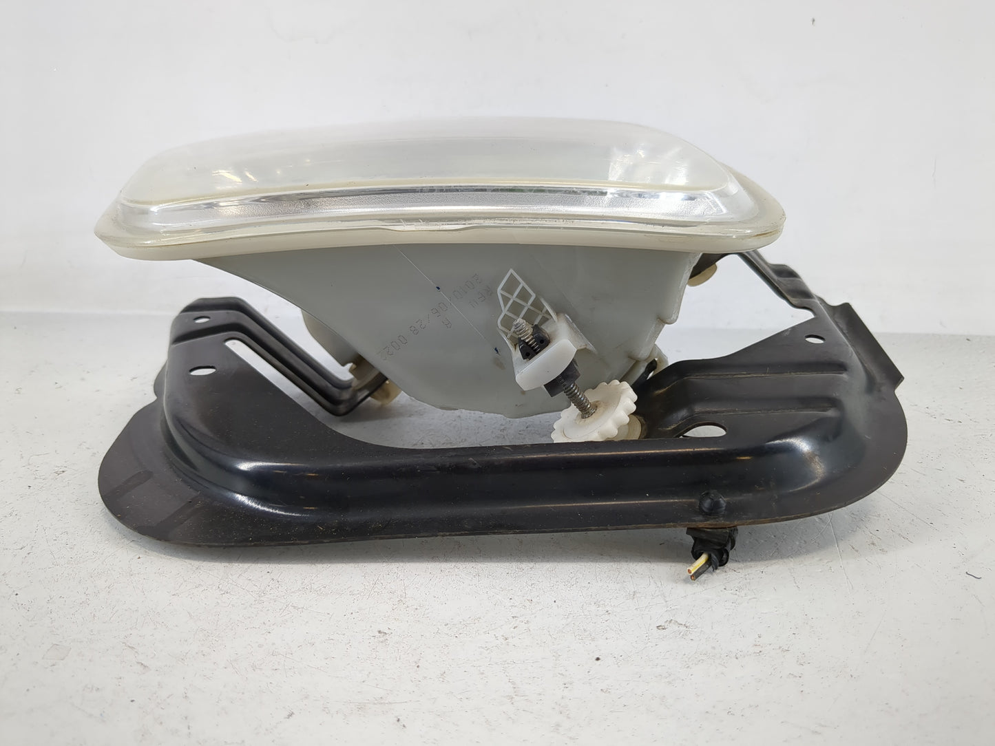 Dodge Ram 1500 Driver Left Oem Front Light Lamp - Oemusedautoparts1.com