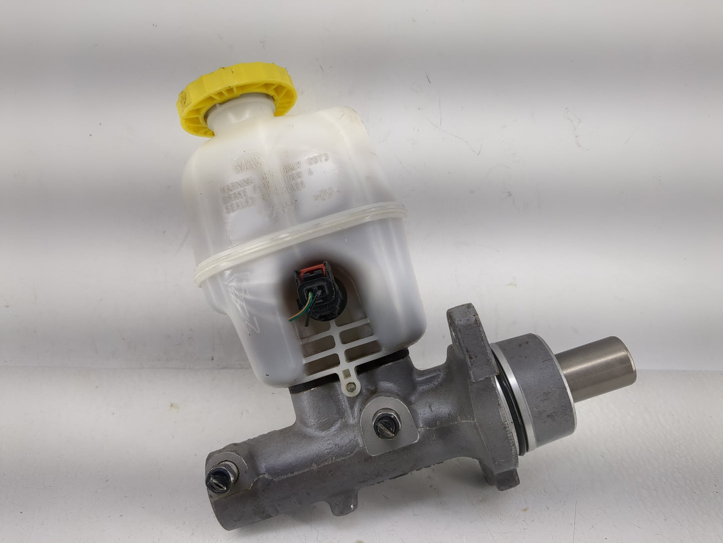 2011 Dodge Ram 1500 Brake Master Cylinder - Oemusedautoparts1.com