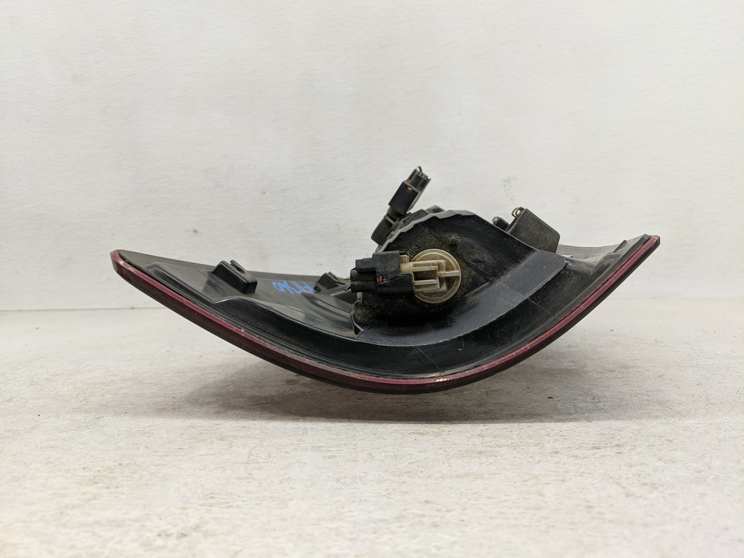 2011 Dodge Ram 1500 Tail Light Assembly Passenger Right OEM P/N:55277414 Fits OEM Used Auto Parts - Oemusedautoparts1.com