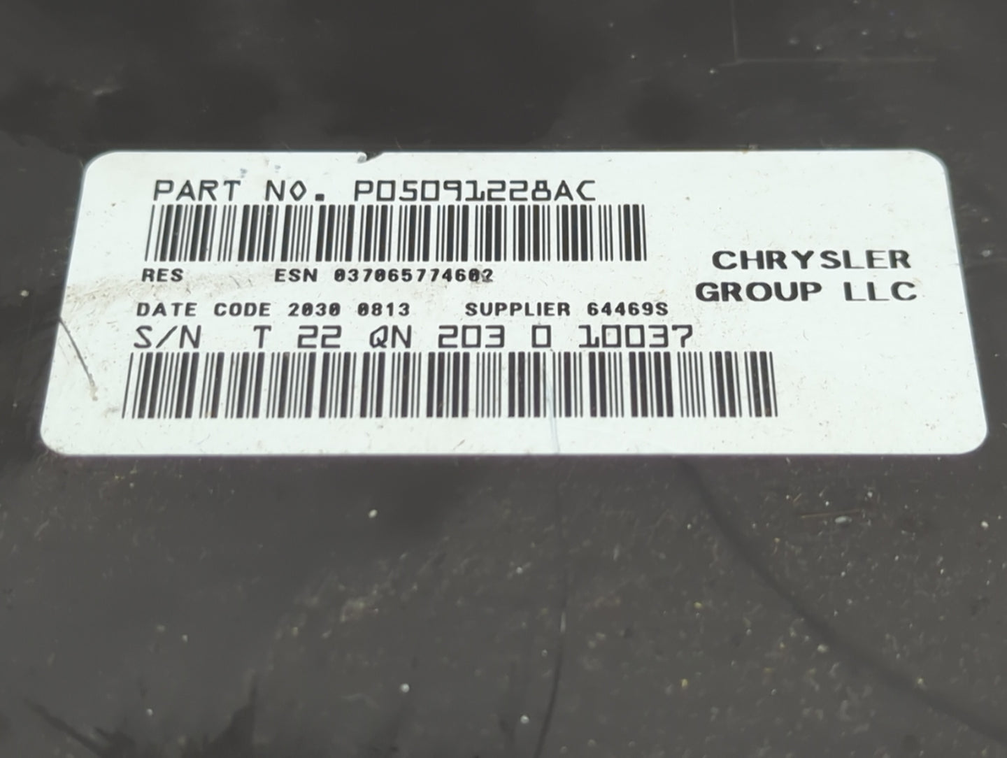 2009-2010 Dodge Ram 1500 Radio AM FM Cd Player Receiver Replacement P/N:P05091228AC Fits Fits 2008 2009 2010 2011 OEM Used A