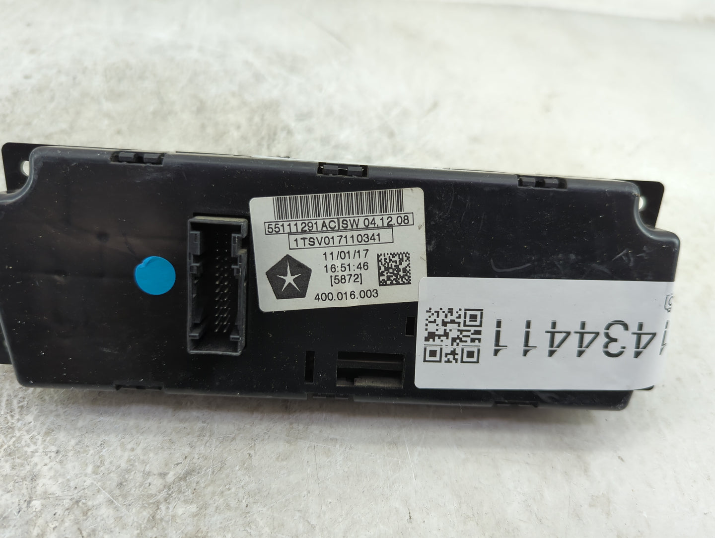 2011 Dodge Ram 1500 Climate Control Module Temperature AC/Heater Replacement P/N:55111291AC Fits Fits 2010 2012 OEM Used Aut