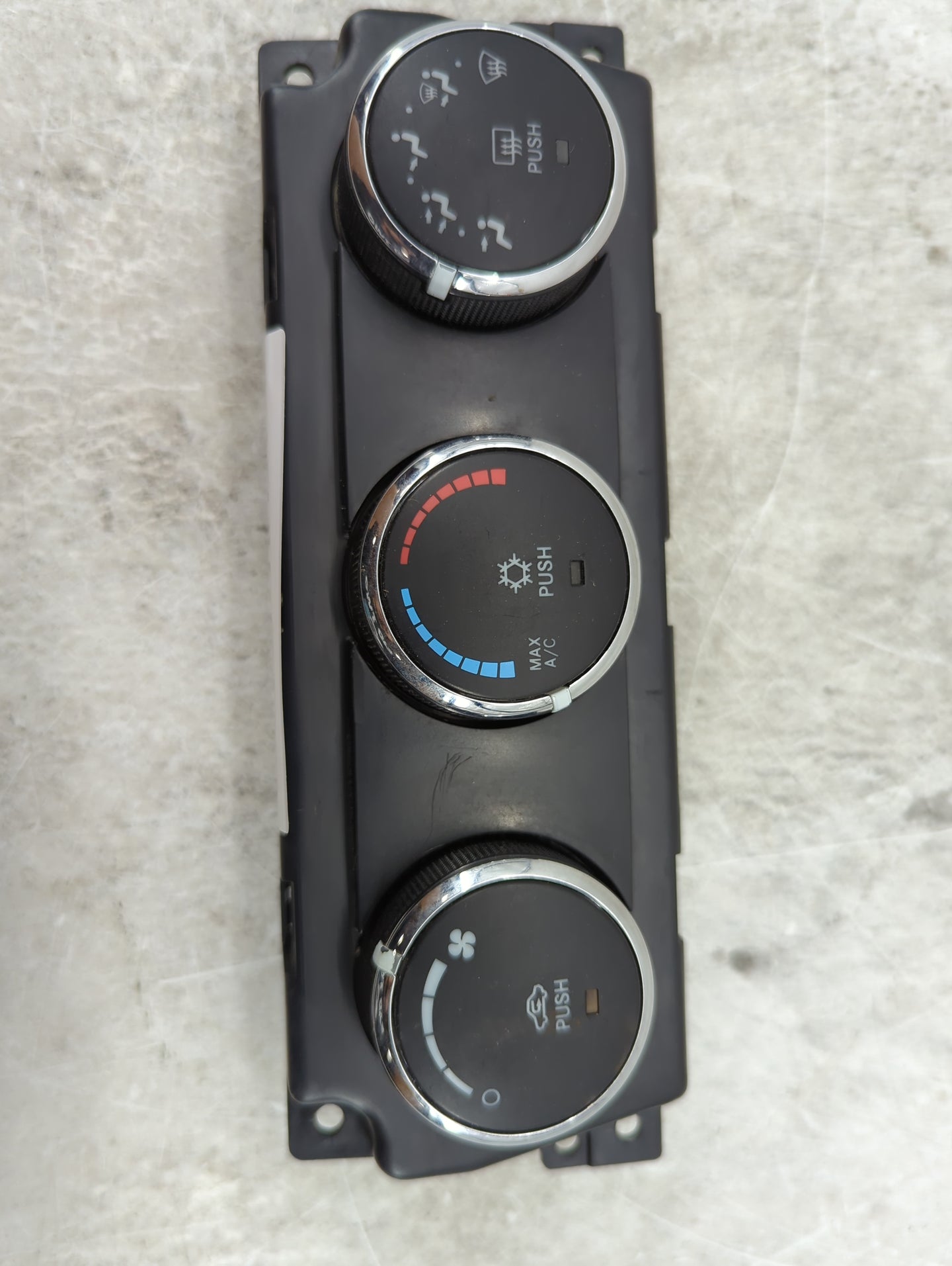 2011 Dodge Ram 1500 Climate Control Module Temperature AC/Heater Replacement P/N:55111290AD Fits Fits 2012 OEM Used Auto Par