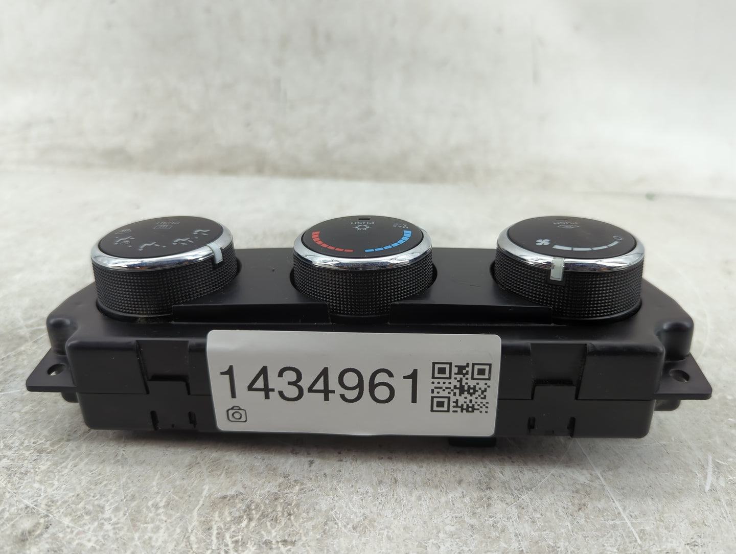 2011 Dodge Ram 1500 Climate Control Module Temperature AC/Heater Replacement P/N:55111290AD Fits Fits 2012 OEM Used Auto Par