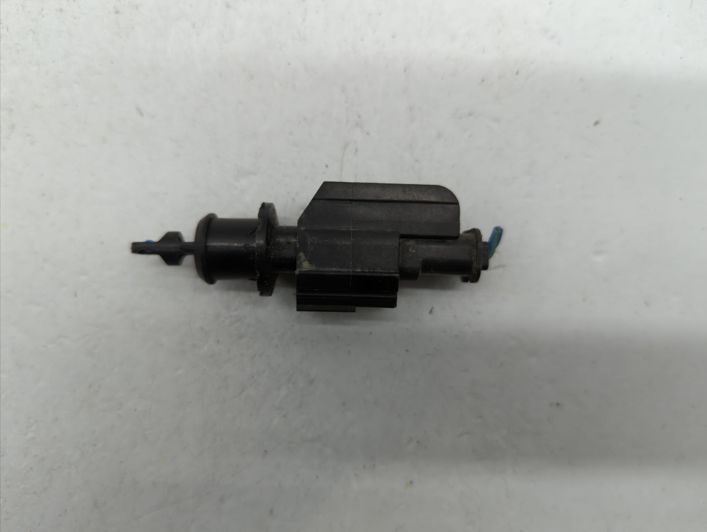 2011 Dodge Ram 1500 Mass Air Flow Meter Maf - Oemusedautoparts1.com