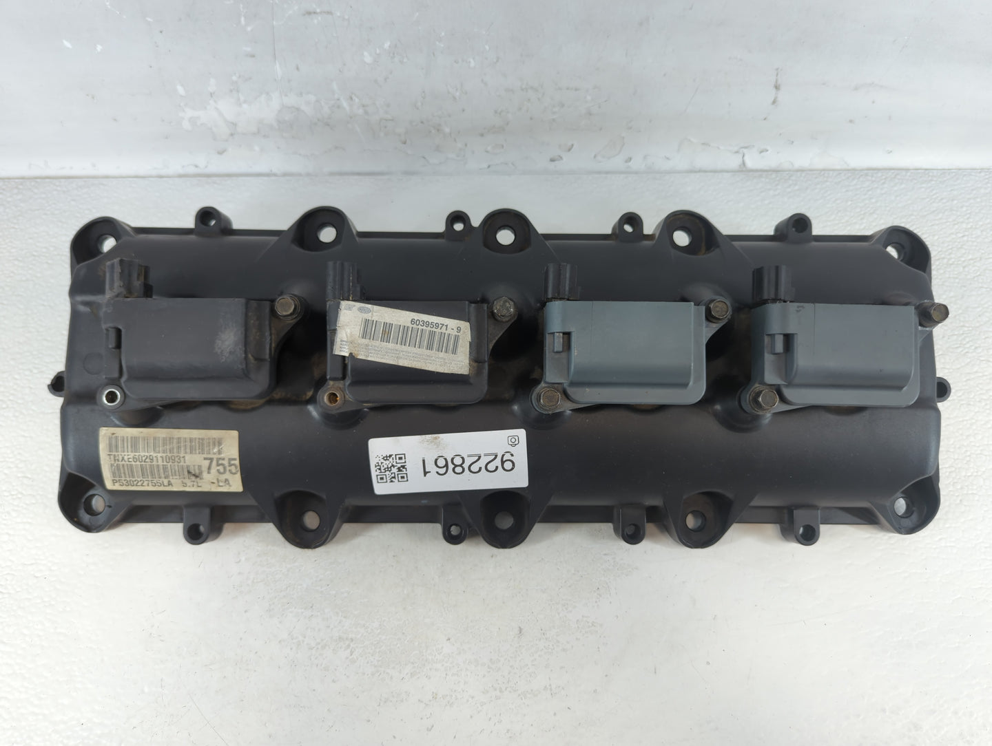 2011 Dodge Ram 1500 Driver Left Cylinder Head Valve Cover P/N:P53022755LA Fits OEM Used Auto Parts - Oemusedautoparts1.com