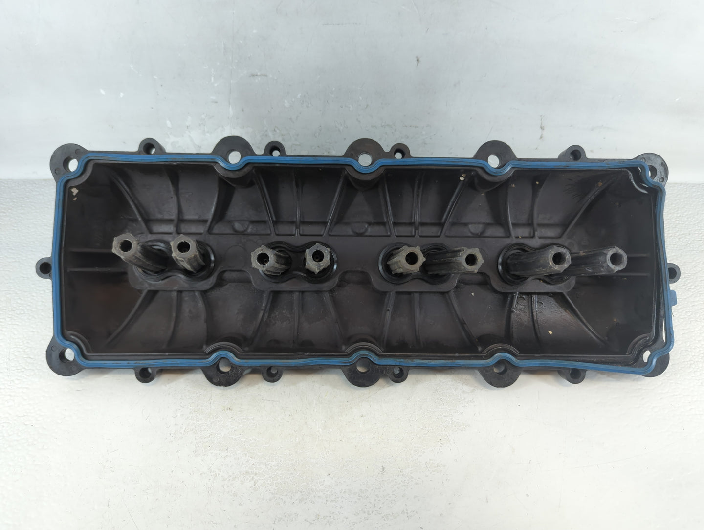 2011 Dodge Ram 1500 Driver Left Cylinder Head Valve Cover P/N:P53022755LA Fits OEM Used Auto Parts - Oemusedautoparts1.com