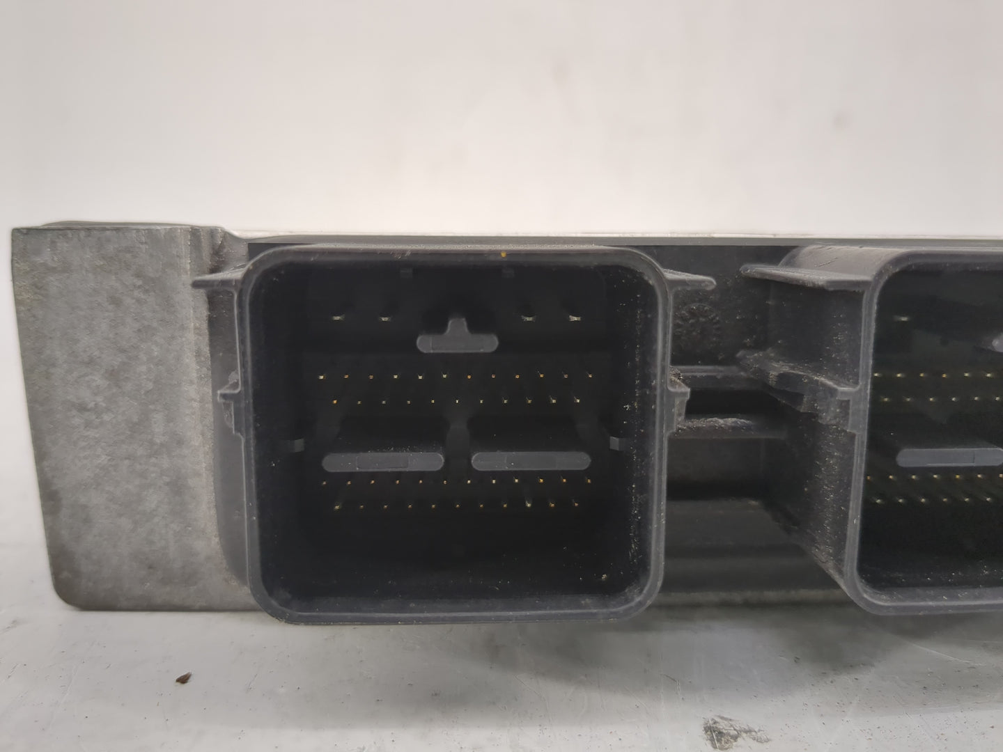 2010-2011 Ford Crown Victoria PCM Engine Control Computer ECU ECM PCU OEM P/N:AW7A-12A650-KA Fits Fits 2009 2010 2011 OEM Us