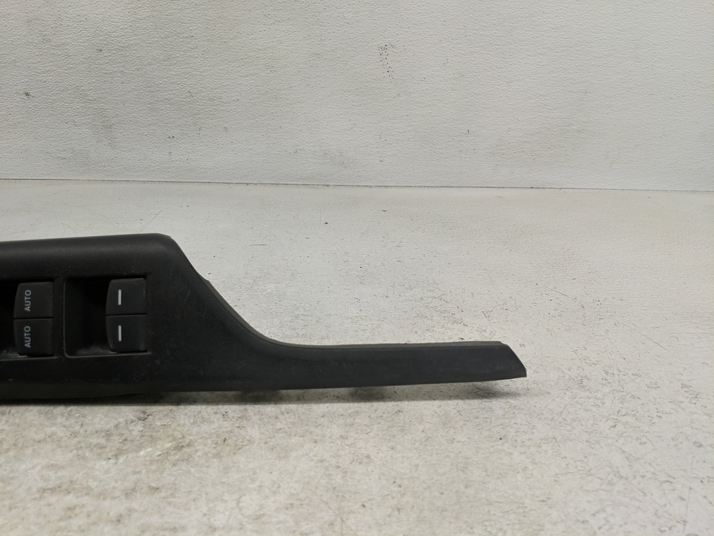 2009-2011 Ford Crown Victoria Master Power Window Switch Replacement Driver Side Left Fits Fits 2008 2009 2010 2011 OEM Used