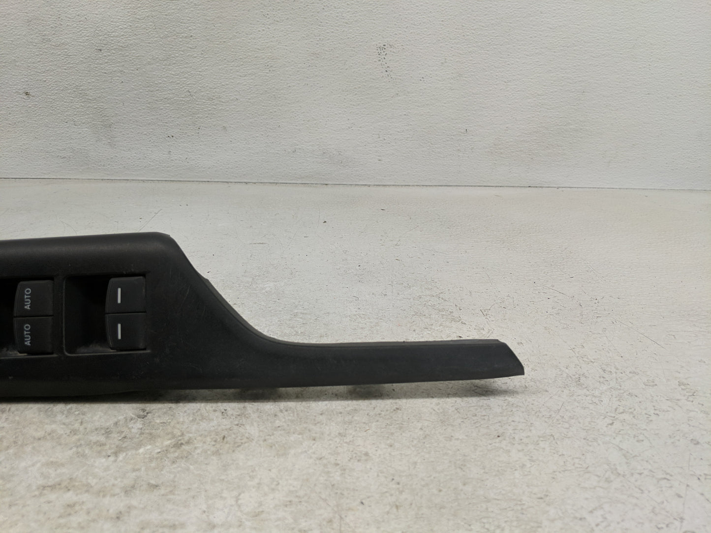 2009-2011 Ford Crown Victoria Master Power Window Switch Replacement Driver Side Left Fits Fits 2008 2009 2010 2011 OEM Used