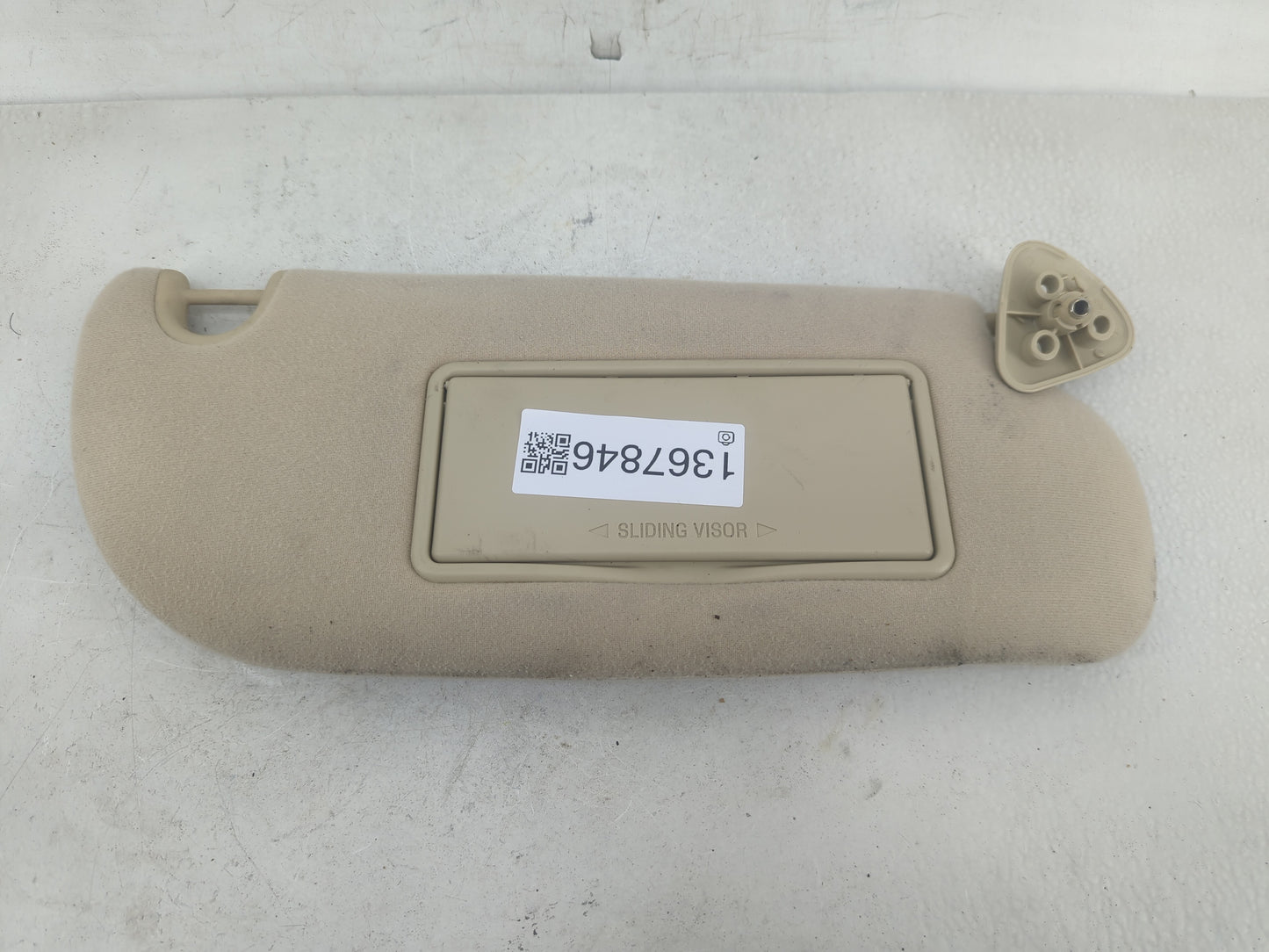 2009-2011 Ford Crown Victoria Sun Visor Shade Replacement Passenger Right Mirror Fits Fits 2009 2010 2011 OEM Used Auto Part