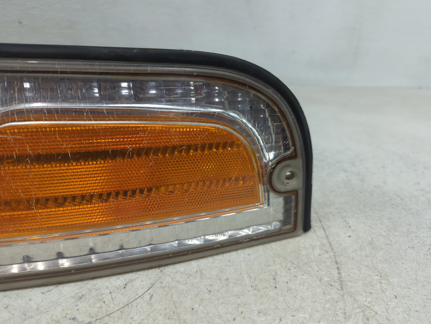 2003-2011 Ford Crown Victoria Driver Left Oem Head Light Headlight Lamp - Oemusedautoparts1.com