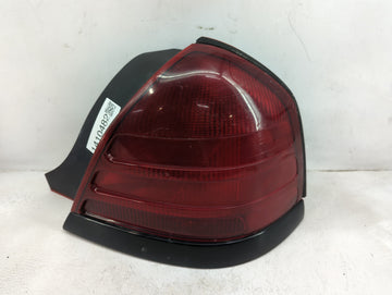 2000-2011 Ford Crown Victoria Tail Light Assembly Passenger Right OEM P/N:4W7Z13404BAC Fits OEM Used Auto Parts - Oemusedaut