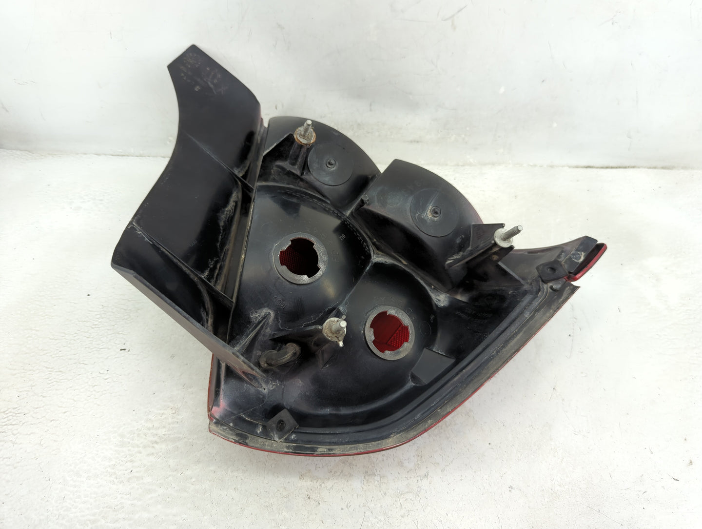 2000-2011 Ford Crown Victoria Tail Light Assembly Passenger Right OEM P/N:4W7Z13404BAC Fits OEM Used Auto Parts - Oemusedaut