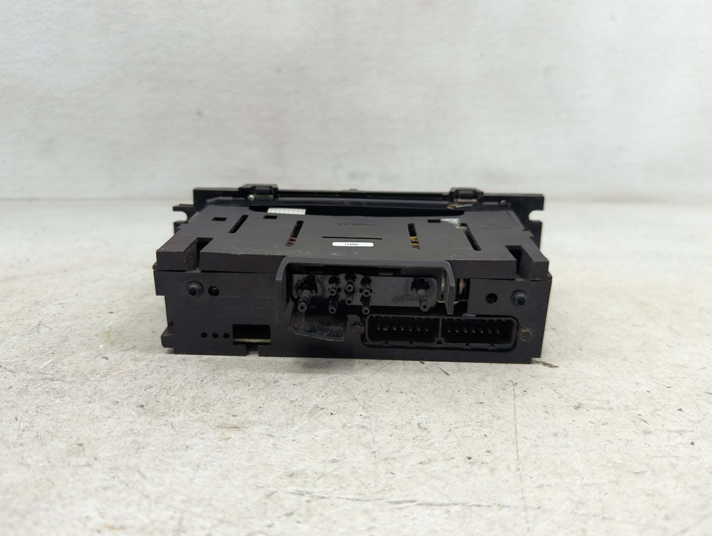 2003-2011 Ford Crown Victoria Climate Control Module Temperature AC/Heater Replacement P/N:3W7H-19C933-AB Fits OEM Used Auto