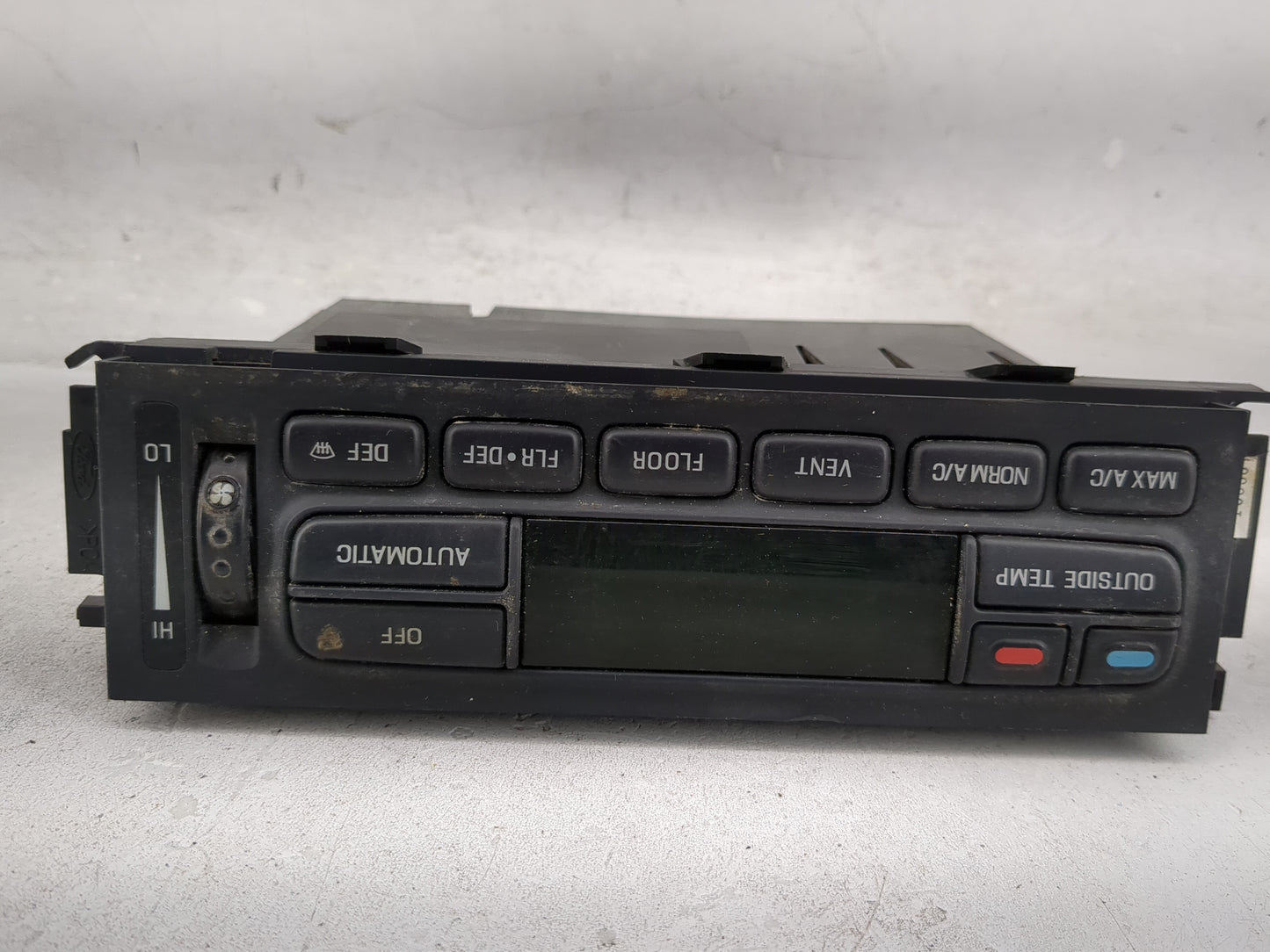 2003-2011 Ford Crown Victoria Climate Control Module Temperature AC/Heater Replacement P/N:1L7H-18C668-AA Fits OEM Used Auto