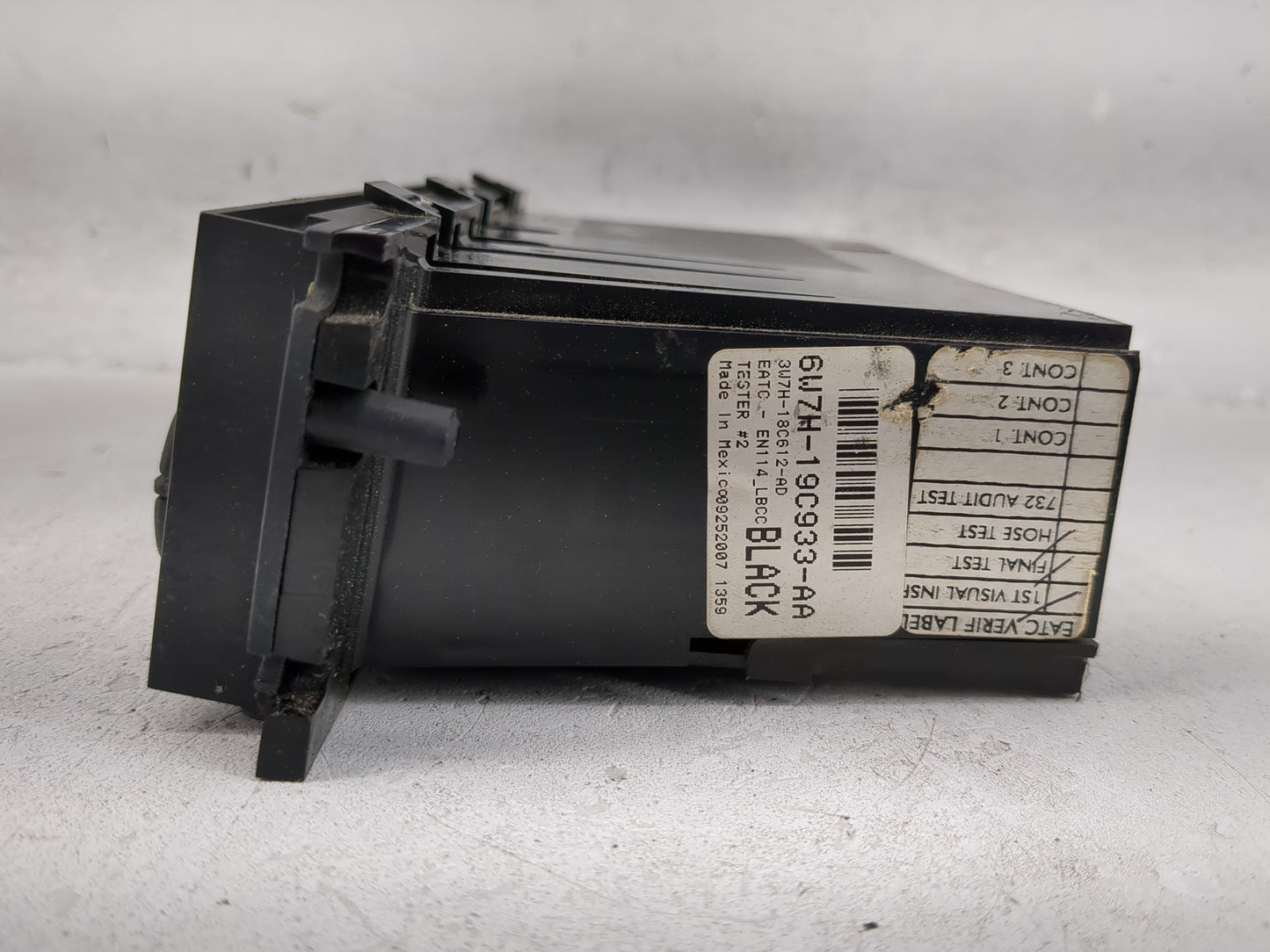 2003-2011 Ford Crown Victoria Climate Control Module Temperature AC/Heater Replacement P/N:1L7H-18C668-AA Fits OEM Used Auto