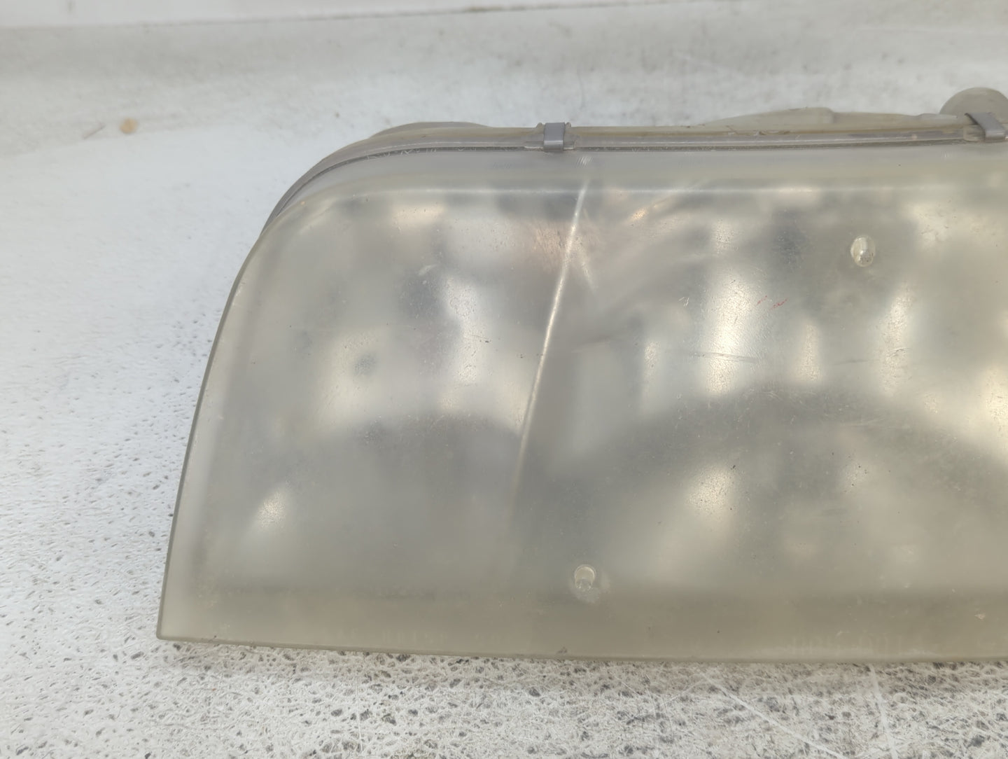 2003-2011 Ford Crown Victoria Driver Left Oem Head Light Headlight Lamp - Oemusedautoparts1.com