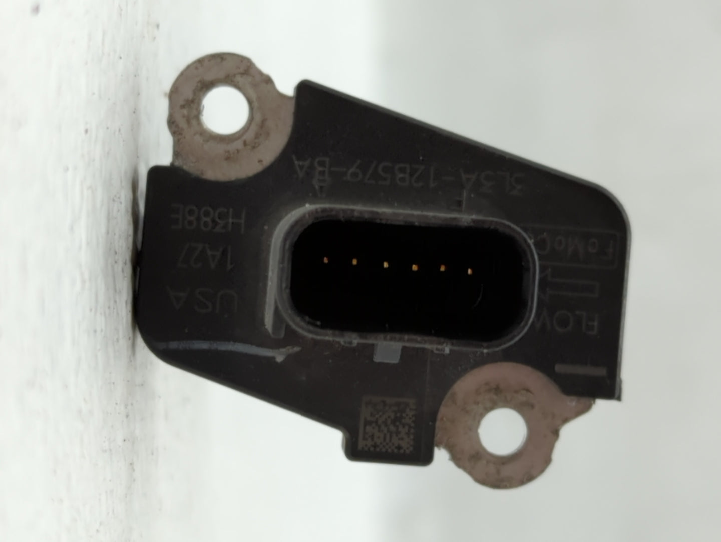 2004-2011 Ford Crown Victoria Mass Air Flow Meter Maf - Oemusedautoparts1.com