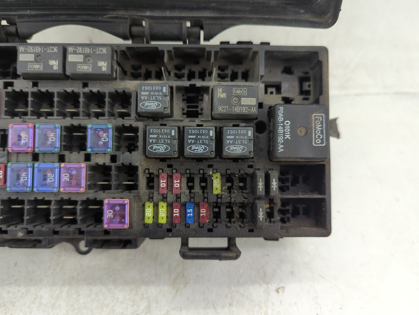 2009-2014 Ford E-150 Fusebox Fuse Box Panel Relay Module P/N:9L1T-14A003-AA Fits OEM Used Auto Parts - Oemusedautoparts1.com