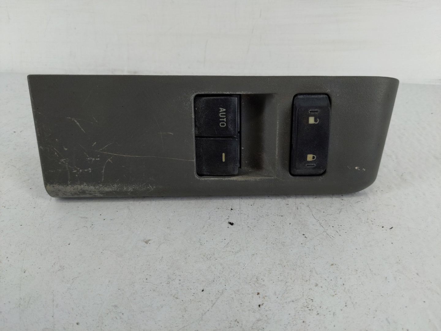 2009-2014 Ford E-250 Master Power Window Switch Replacement Driver Side Left P/N:8C3T-14540-ABW Fits OEM Used Auto Parts - O