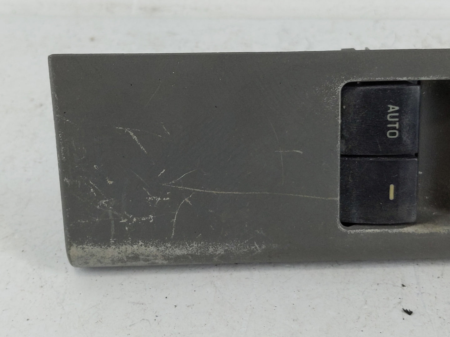 2009-2014 Ford E-250 Master Power Window Switch Replacement Driver Side Left P/N:8C3T-14540-ABW Fits OEM Used Auto Parts - O