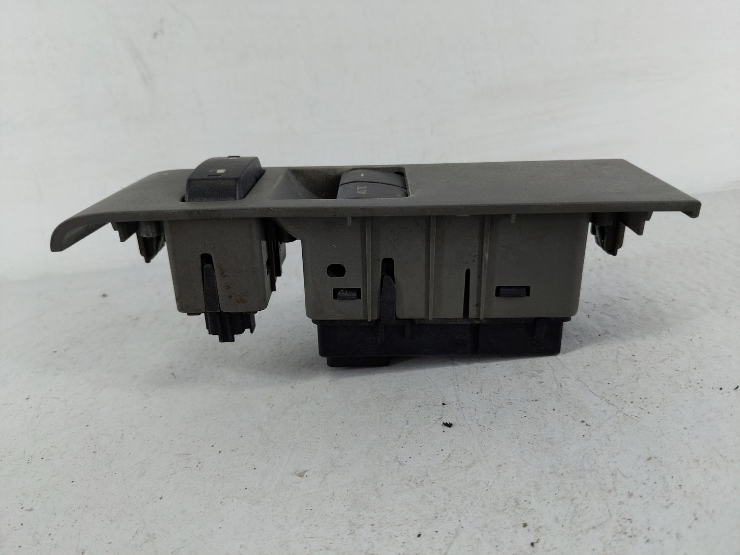 2009-2014 Ford E-250 Master Power Window Switch Replacement Driver Side Left P/N:8C3T-14540-ABW Fits OEM Used Auto Parts - O
