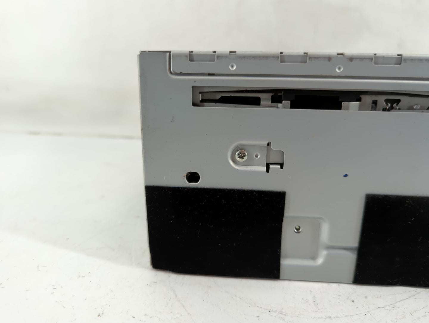 2011 Ford E-300 Econoline Radio AM FM Cd Player Receiver Replacement P/N:8E6T 18C815 AR Fits Fits 2010 OEM Used Auto Parts -