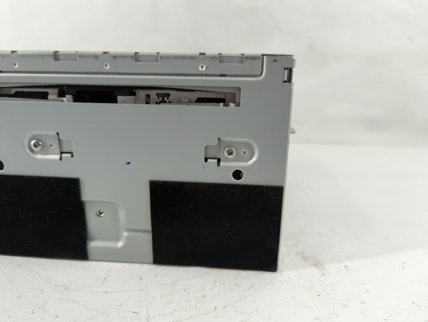 2011 Ford E-300 Econoline Radio AM FM Cd Player Receiver Replacement P/N:8E6T 18C815 AR Fits Fits 2010 OEM Used Auto Parts -