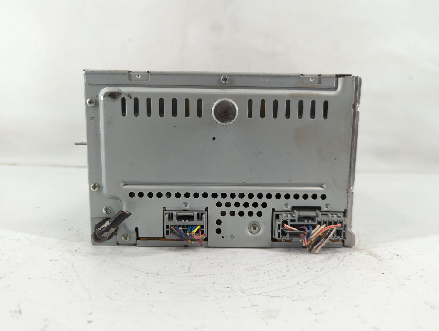 2011 Ford E-300 Econoline Radio AM FM Cd Player Receiver Replacement P/N:8E6T 18C815 AR Fits Fits 2010 OEM Used Auto Parts -