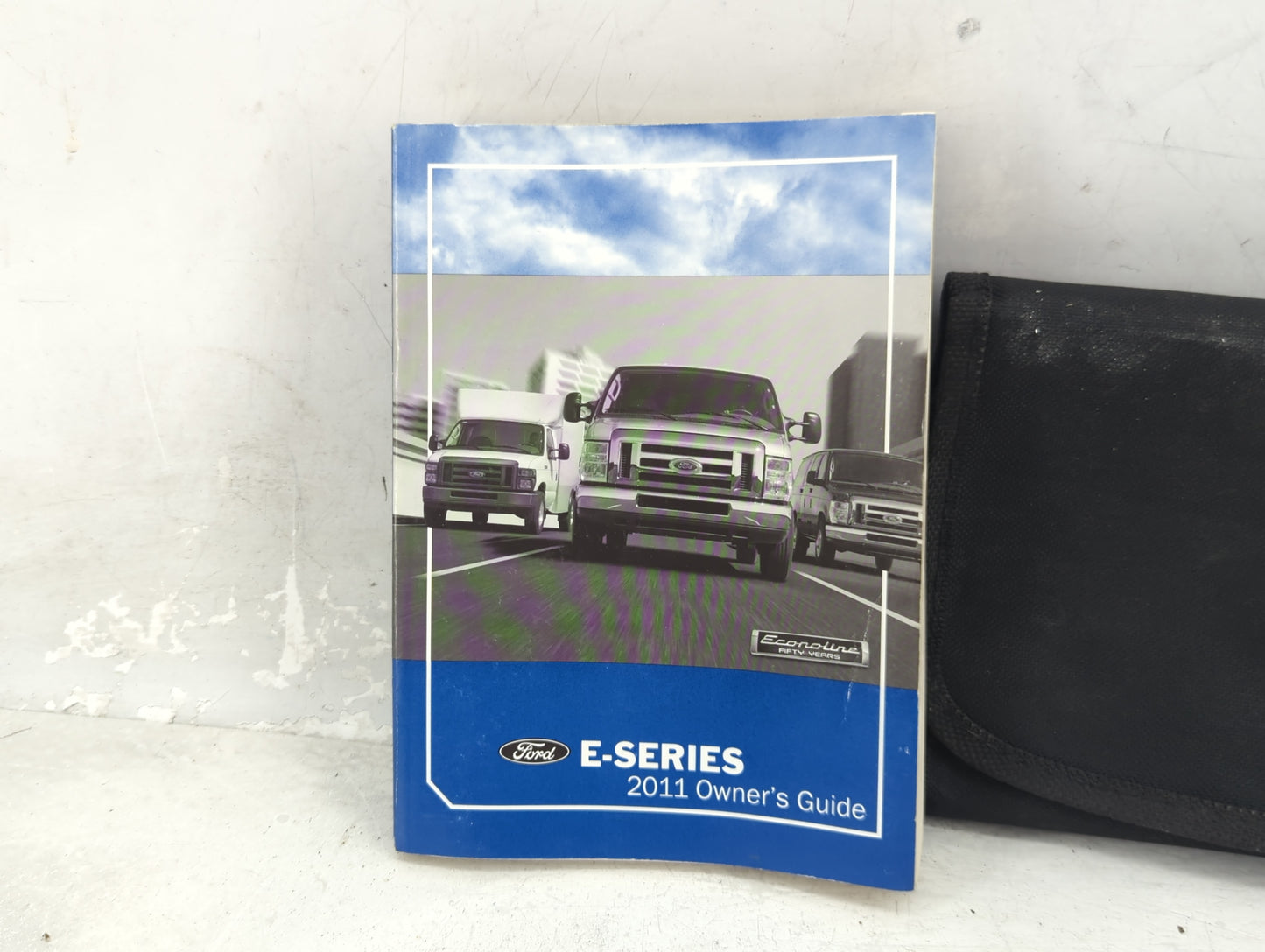 2011 Ford E-350 Super Duty Owners Manual Book Guide OEM Used Auto Parts - Oemusedautoparts1.com