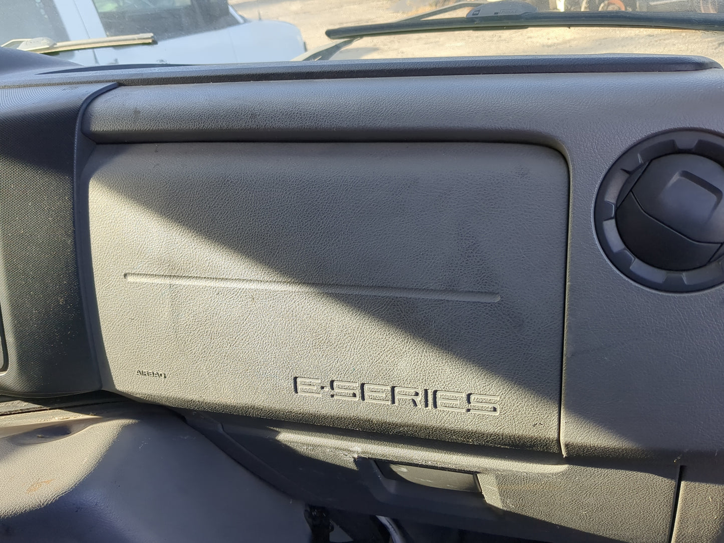 2009-2021 Ford E-350 Super Duty Air Bag Passenger Right Dashboard OEM Fits OEM Used Auto Parts - Oemusedautoparts1.com