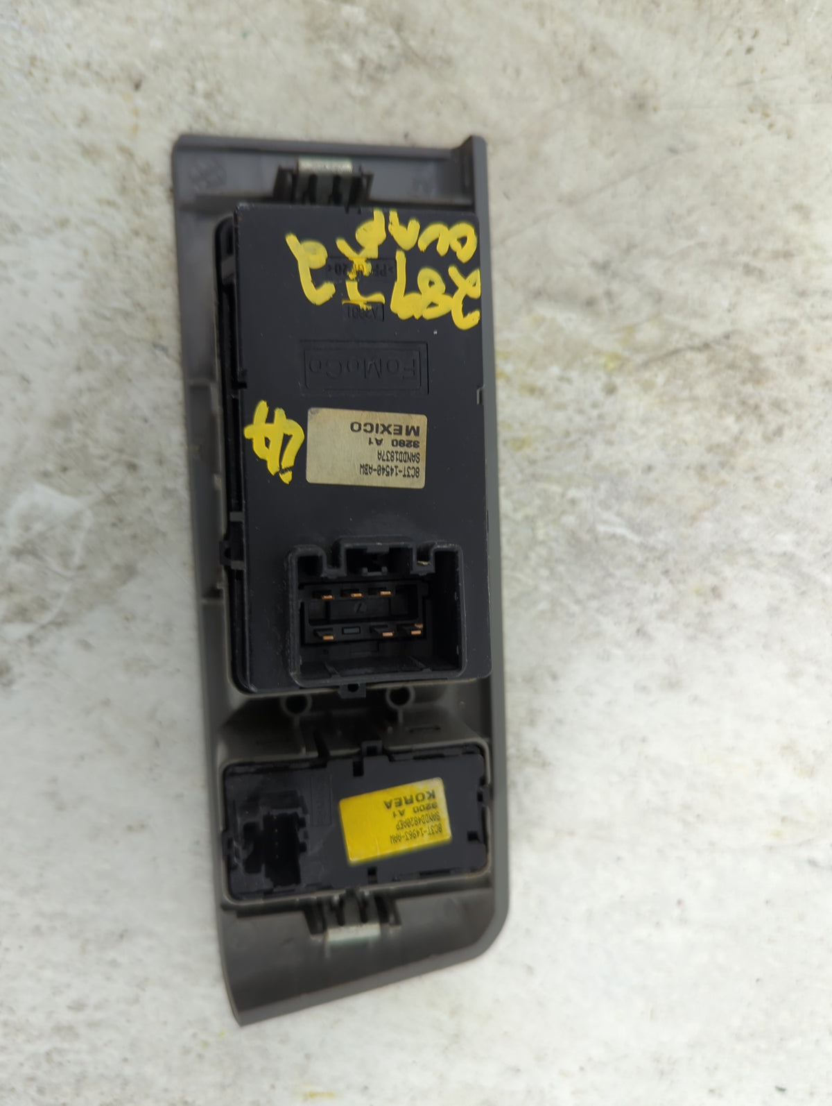 2009-2019 Ford E-350 Super Duty Master Power Window Switch Replacement Driver Side Left Fits OEM Used Auto Parts - Oemusedau