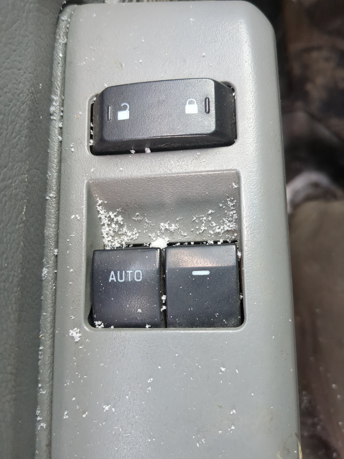 2009-2019 Ford E-350 Super Duty Master Power Window Switch Replacement Driver Side Left Fits OEM Used Auto Parts - Oemusedau