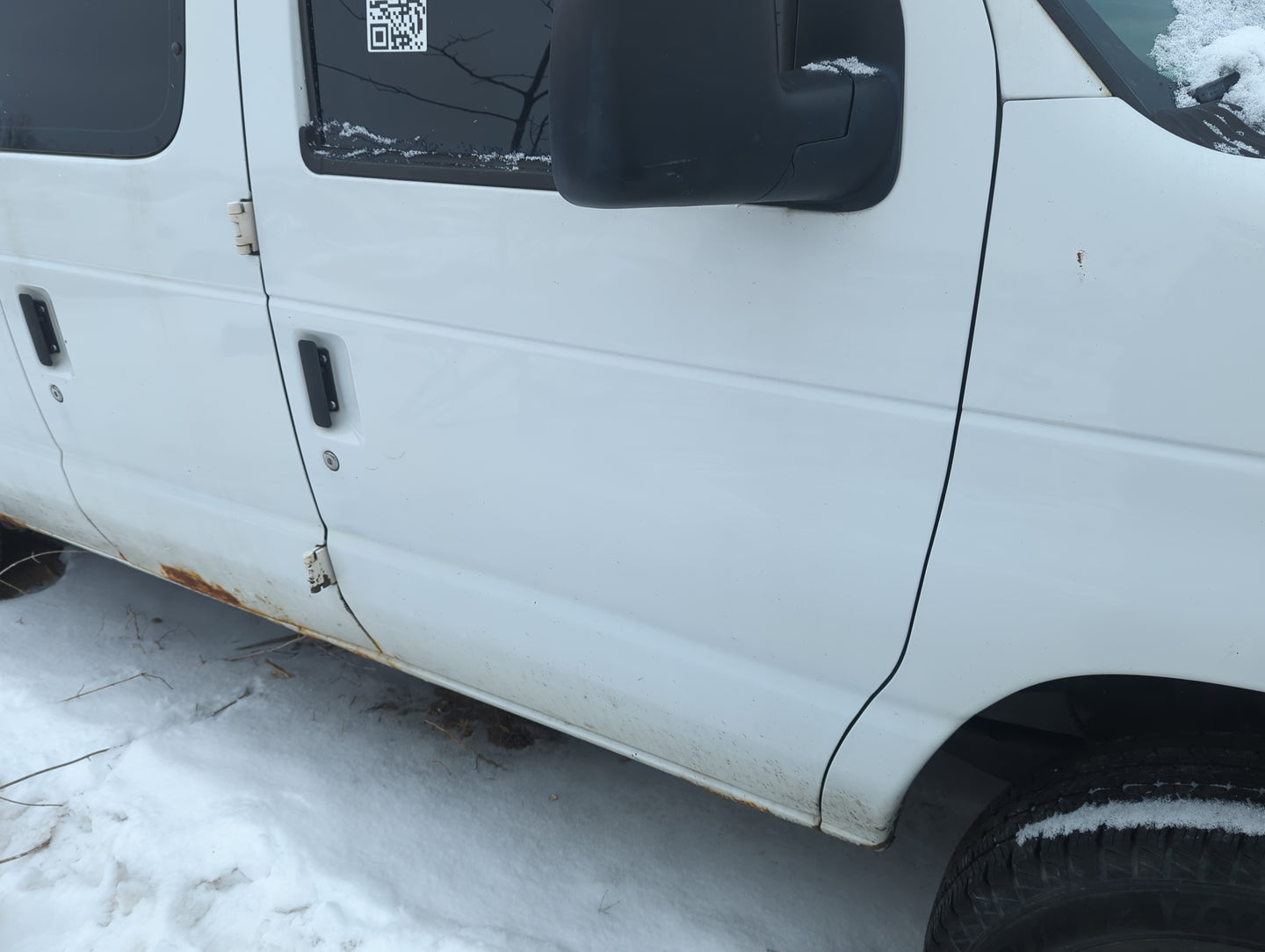 2008-2021 Ford E-350 Super Duty Passenger Front Door Oem - Oemusedautoparts1.com